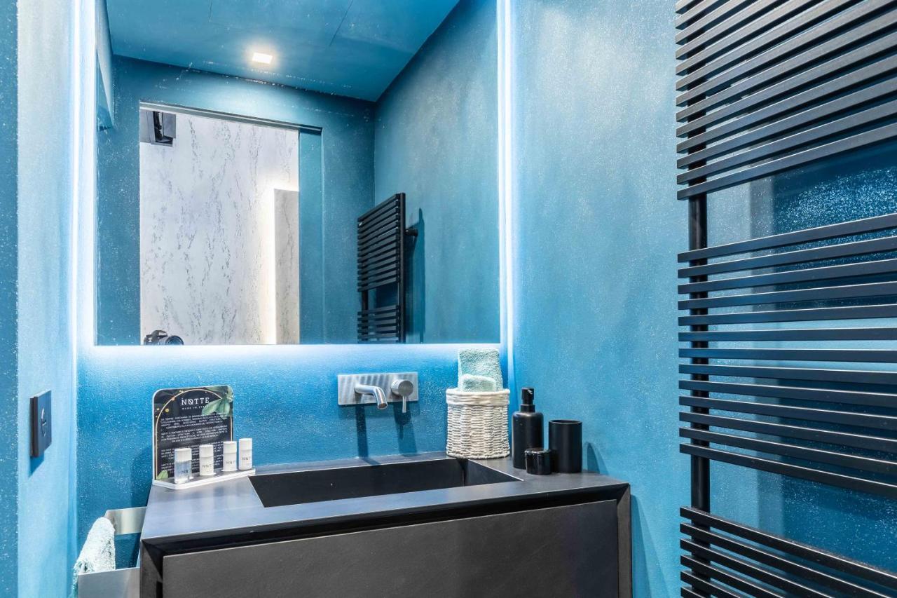 Quadrilatero Della Moda- Luxury Loft In The Heart Of The Fashion District Milan Luaran gambar