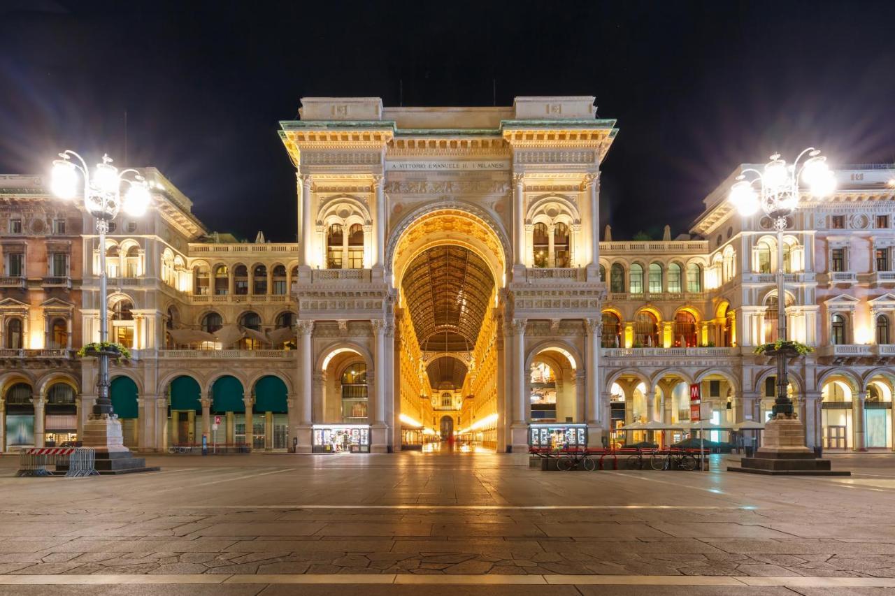Quadrilatero Della Moda- Luxury Loft In The Heart Of The Fashion District Milan Luaran gambar